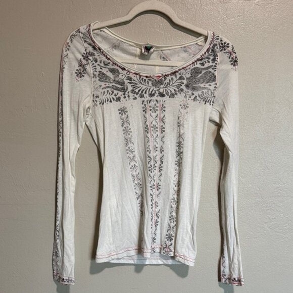 Free People Top - Picture 1 of 6